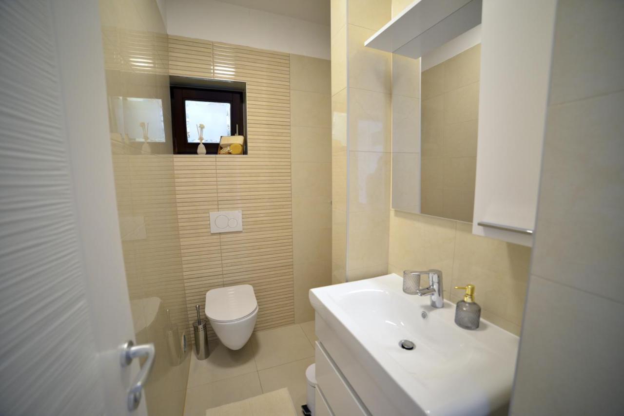Premium Oaza Apartamento Primošten Exterior foto