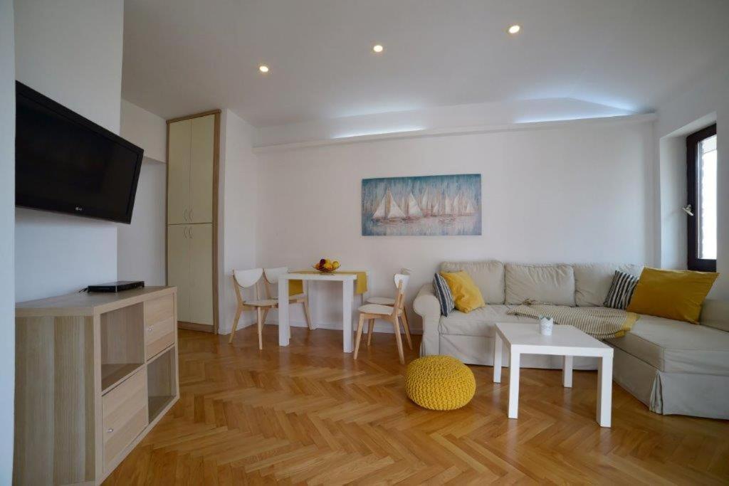 Premium Oaza Apartamento Primošten Exterior foto